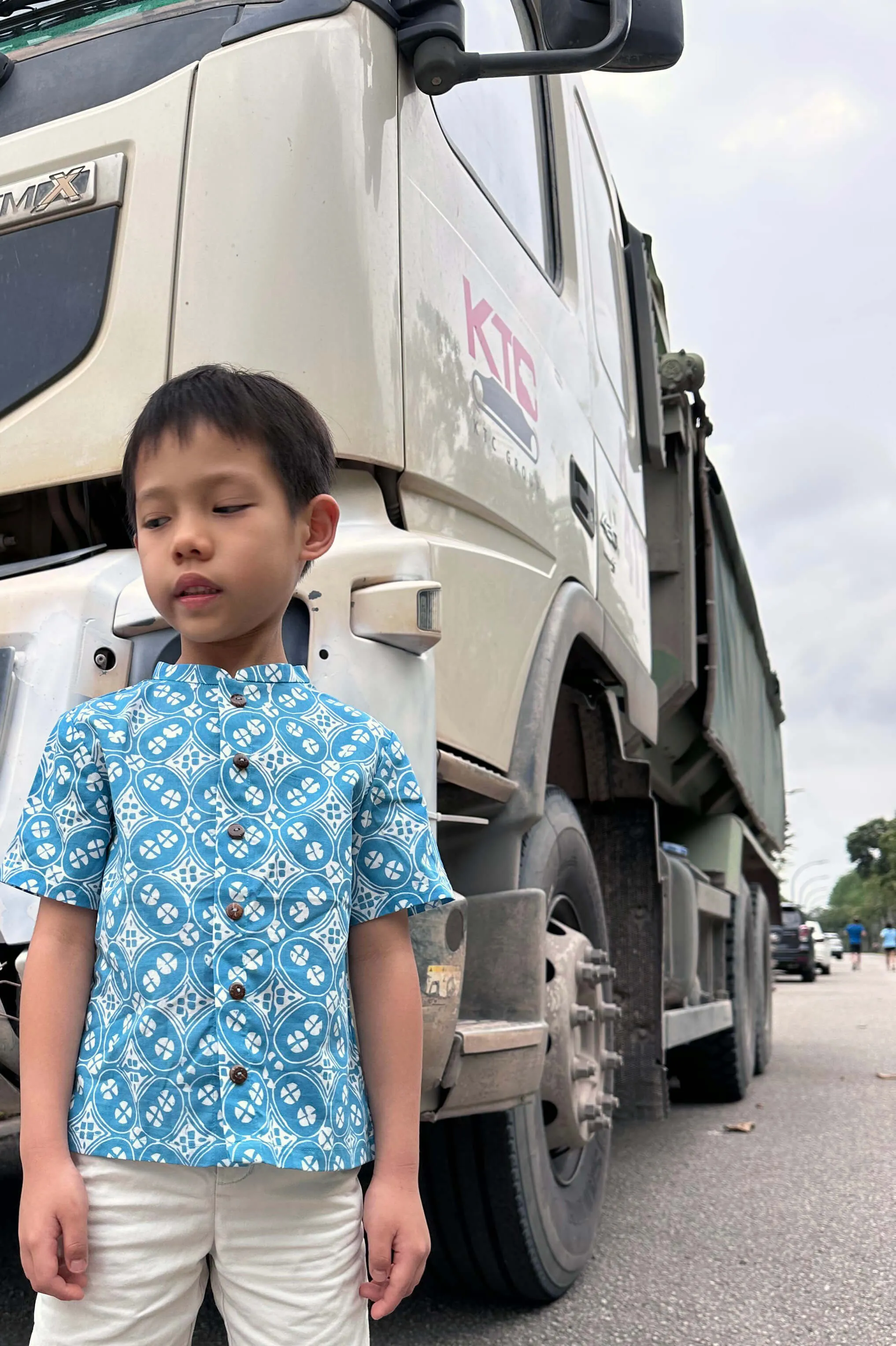 OCEAN BLUE BATIK BOY'S SHIRT