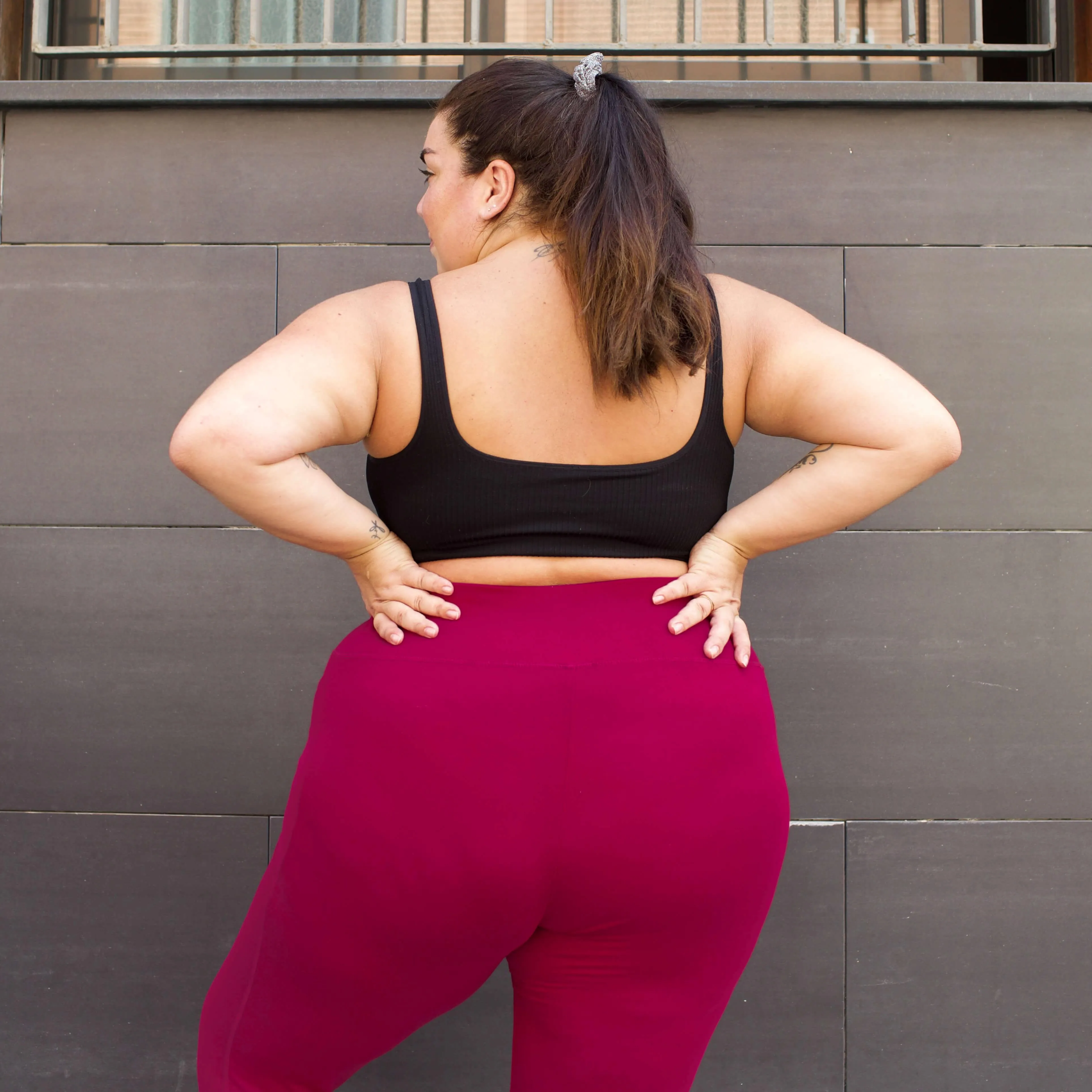 Squat Proof Short Leggings - Raspberry Pie